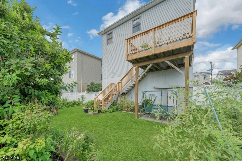 214 Van Buren Street Lyndhurst NJ 07071