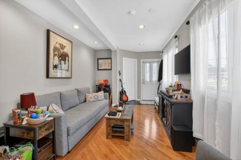 302 Walnut Avenue Cranford NJ 07016
