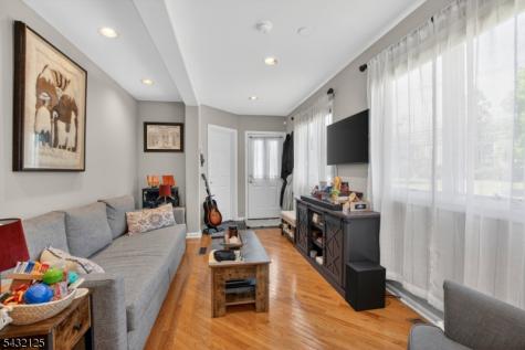 302 Walnut Avenue Cranford NJ 07016