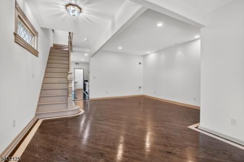 302 Walnut Avenue Cranford NJ 07016