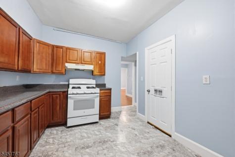 21 N 18th Street East Orange NJ 07017