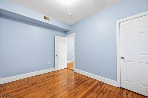 21 N 18th Street East Orange NJ 07017