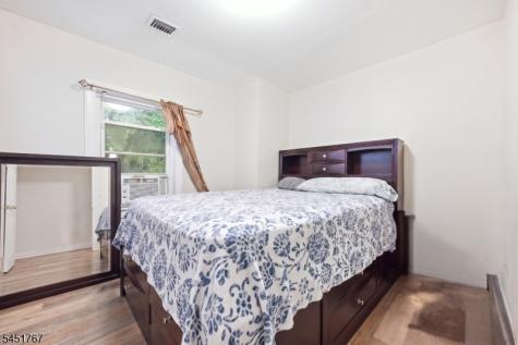 21 N 18th Street East Orange NJ 07017