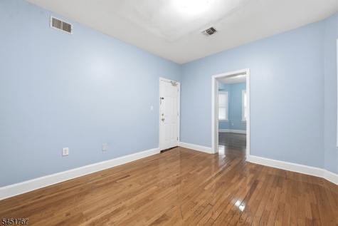 21 N 18th Street East Orange NJ 07017