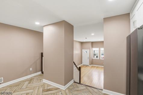 194 Hillside Avenue Newark NJ 07108
