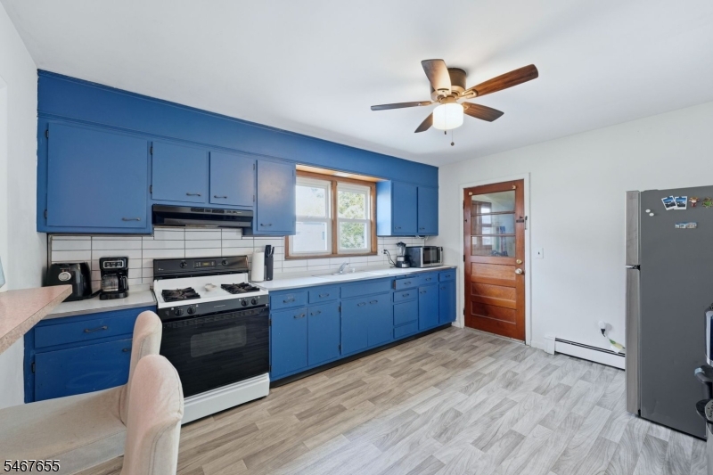 441 Willow Avenue Roselle Park NJ 07204