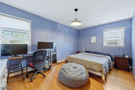 441 Willow Avenue Roselle Park NJ 07204
