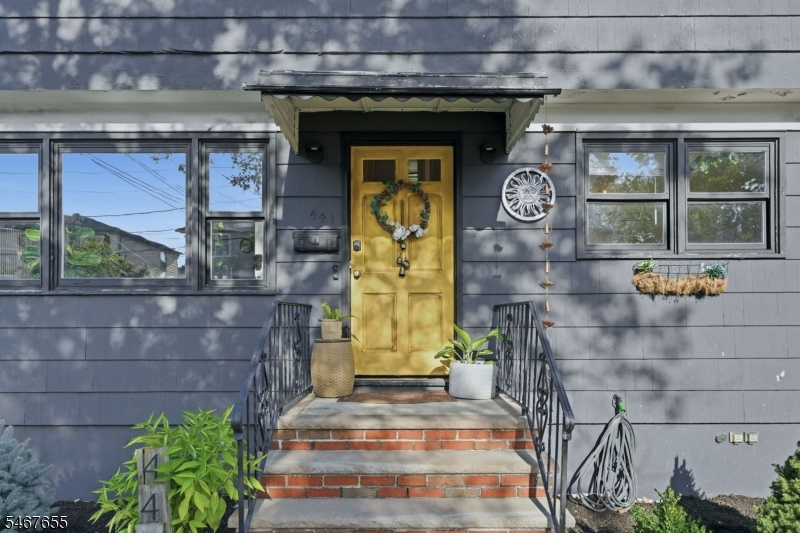 441 Willow Avenue Roselle Park NJ 07204