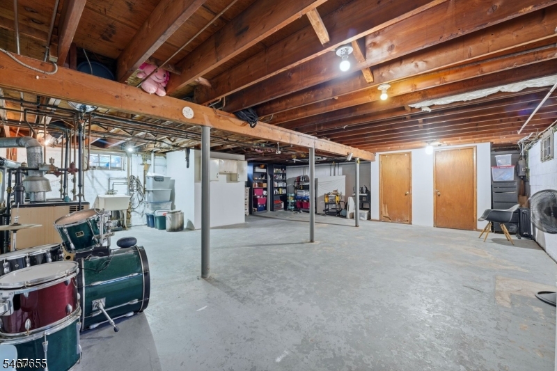 441 Willow Avenue Roselle Park NJ 07204