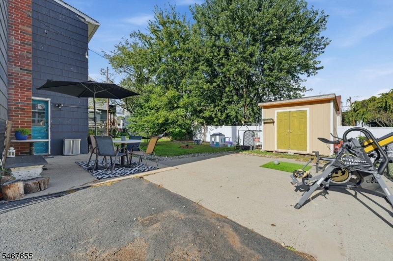 441 Willow Avenue Roselle Park NJ 07204