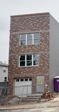 210 14TH Avenue Newark NJ 07103
