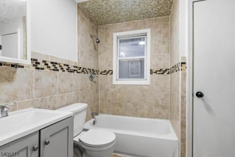 288 William Street East Orange NJ 07017