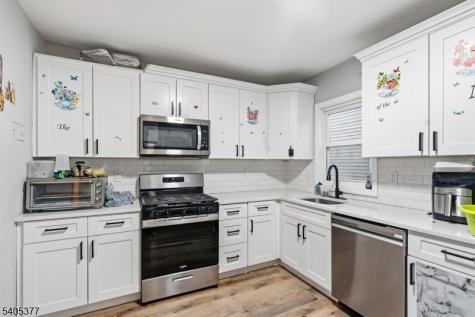 288 William Street East Orange NJ 07017