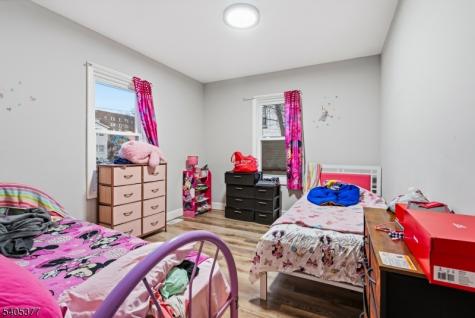 288 William Street East Orange NJ 07017