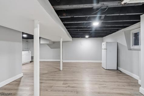 288 William Street East Orange NJ 07017