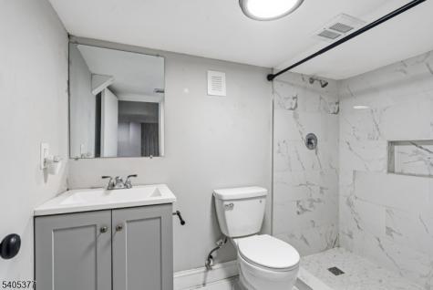 288 William Street East Orange NJ 07017
