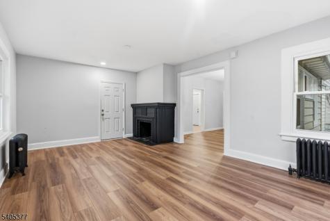 288 William Street East Orange NJ 07017