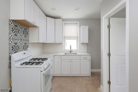 16 E 19th Street Linden NJ 07036