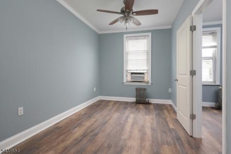 16 E 19th Street Linden NJ 07036