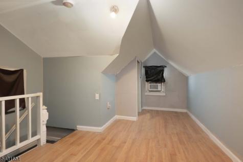 16 E 19th Street Linden NJ 07036