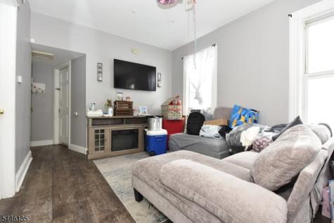 301 Burhans Avenue Haledon NJ 07508