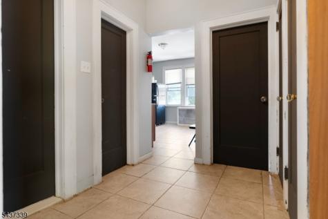 98 Delmar Place Irvington NJ 07111