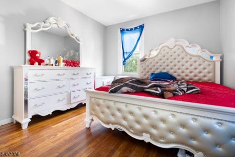 98 Delmar Place Irvington NJ 07111