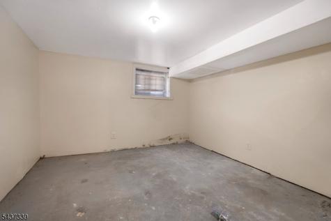 98 Delmar Place Irvington NJ 07111