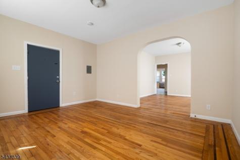 98 Delmar Place Irvington NJ 07111