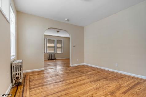 98 Delmar Place Irvington NJ 07111