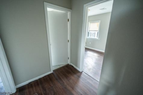 84 Farley Avenue Newark NJ 07108