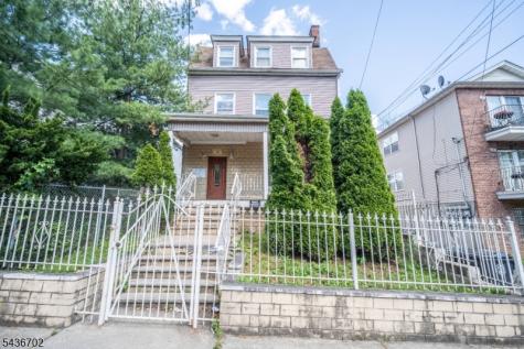 84 Farley Avenue Newark NJ 07108