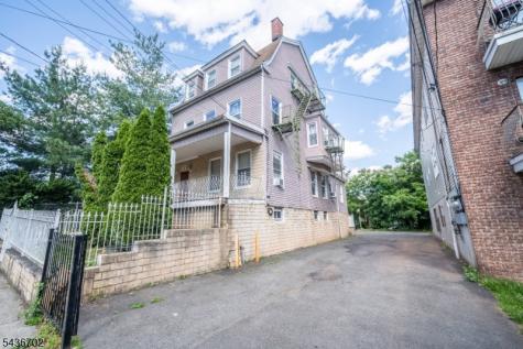 84 Farley Avenue Newark NJ 07108