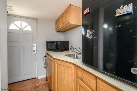 513 E Price Street Linden NJ 07036
