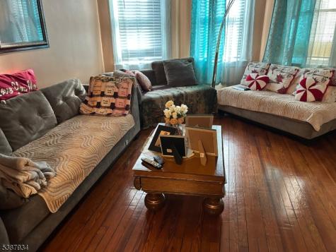31 Quinn Street Paterson NJ 07501
