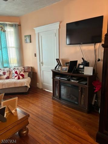 31 Quinn Street Paterson NJ 07501