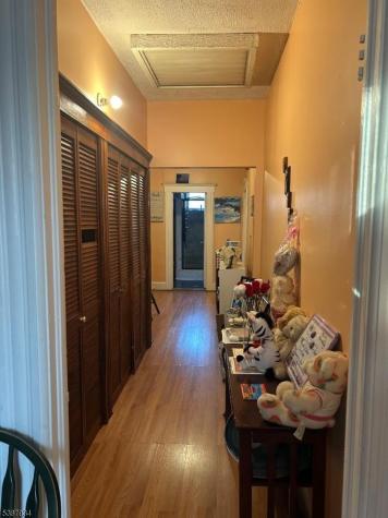 31 Quinn Street Paterson NJ 07501