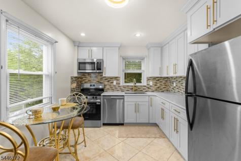 689 Gates Terrace Union NJ 07083