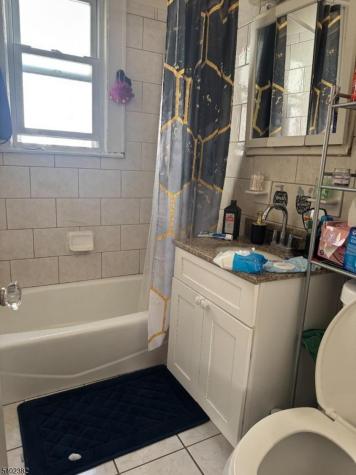 15 Walter Place Irvington NJ 07111