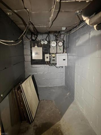 15 Walter Place Irvington NJ 07111