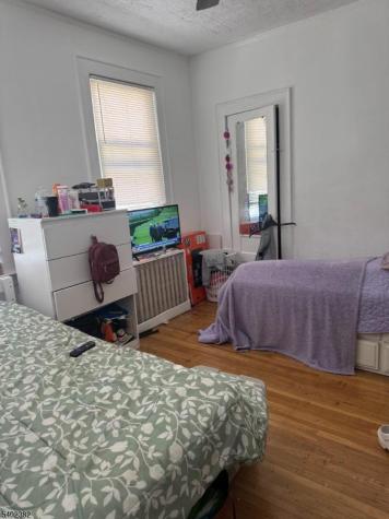 15 Walter Place Irvington NJ 07111