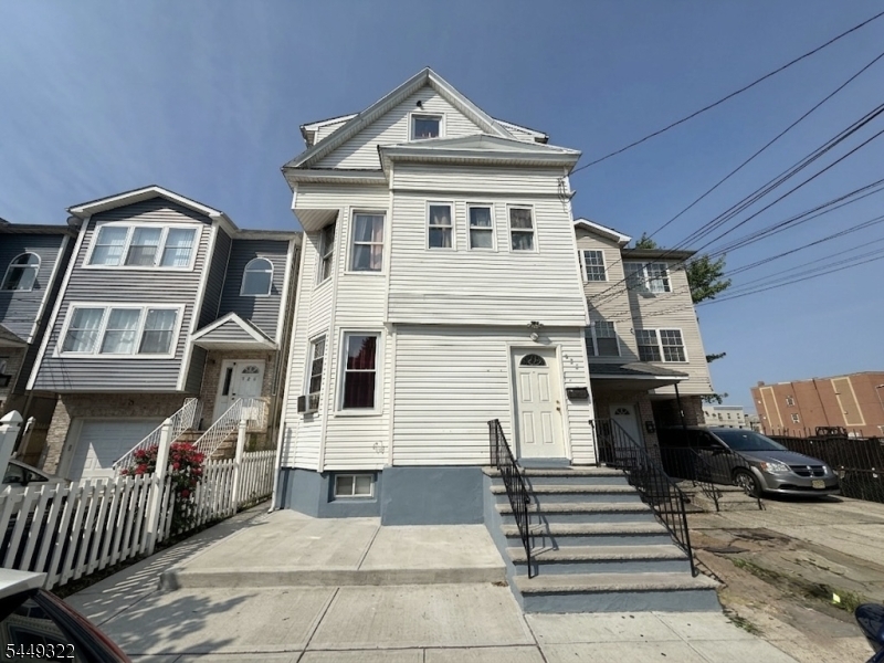 428 Livingston Street Elizabeth NJ 07206