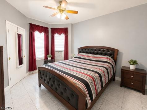 428 Livingston Street Elizabeth NJ 07206