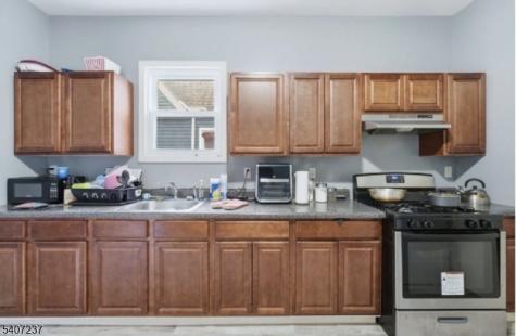 747 South 10th Street Newark NJ 07108