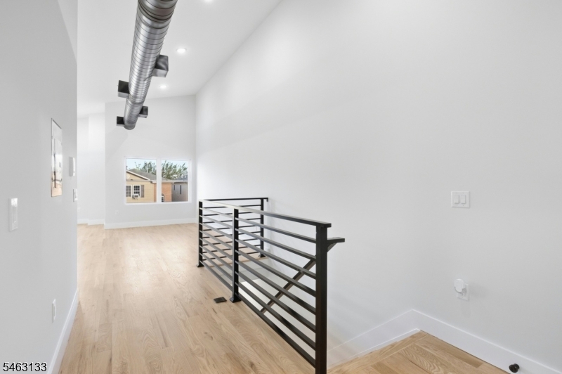 257 S 7th Street Newark NJ 07103