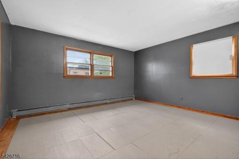 65 Crosby Avenue Paterson NJ 07502