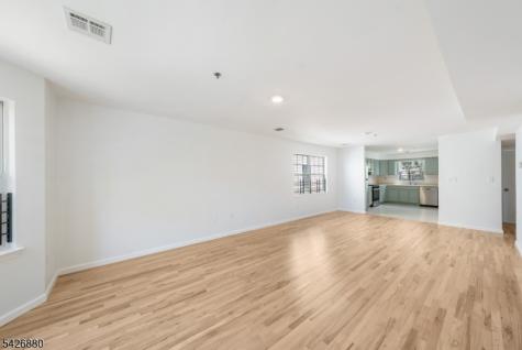 336 S 10th Street Newark NJ 07103