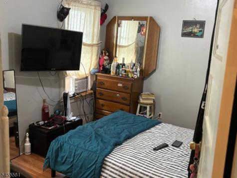 93 Steuben Street East Orange NJ 07018