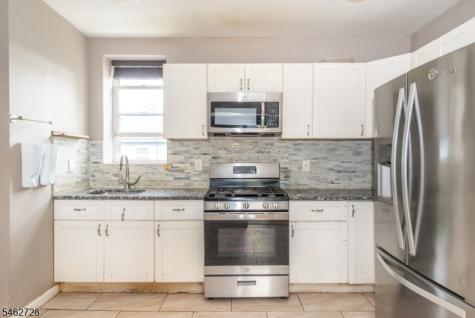 89 Tremont Avenue East Orange NJ 07018