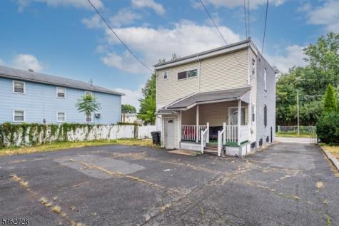 89 Tremont Avenue East Orange NJ 07018